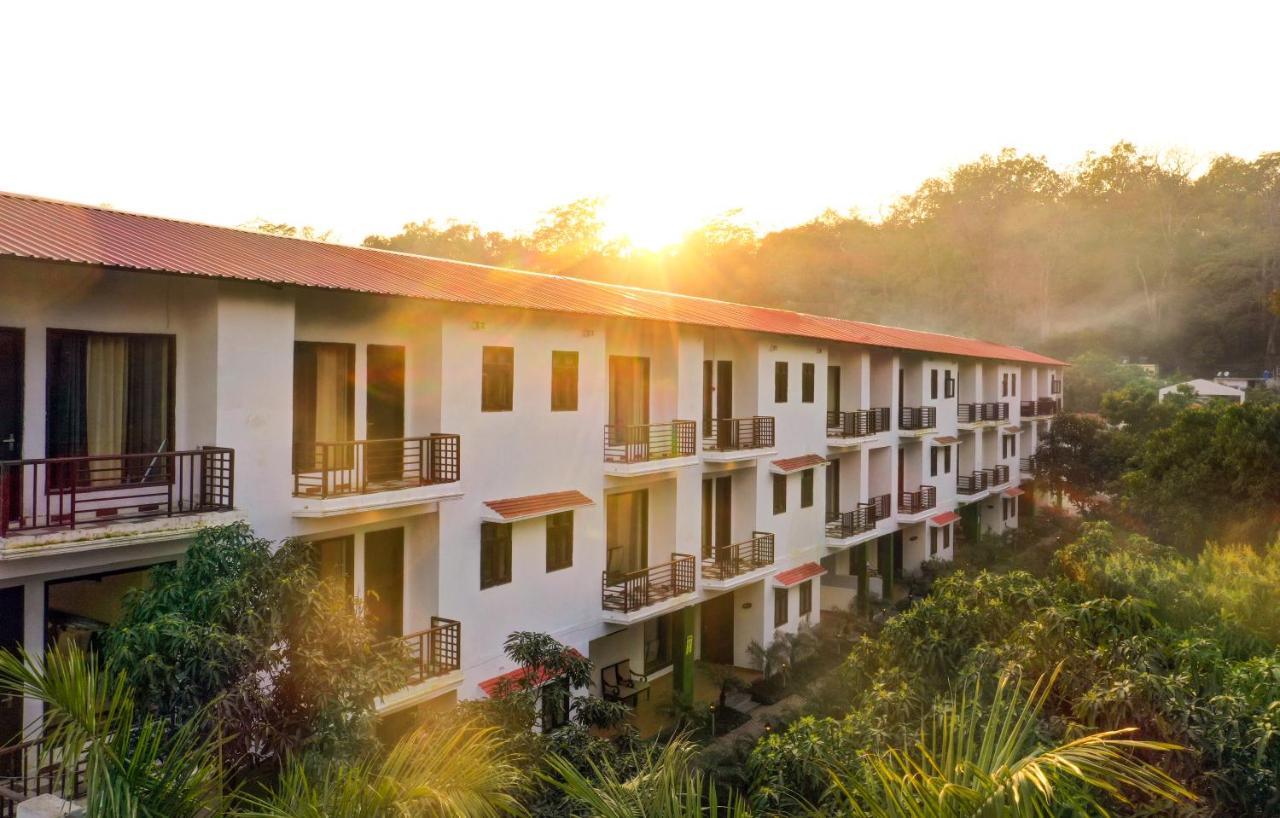 Atulya Resorts With 3Hr Early Check In Rāmnagar Exterior photo